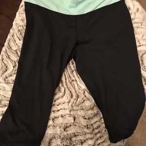 Lululemon cropped leggings